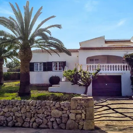 Bini Estrella Es Canutells