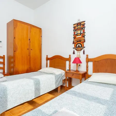 Bini Estrella Villa Es Canutells