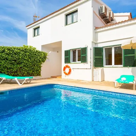 Bini Estrella Villa *
