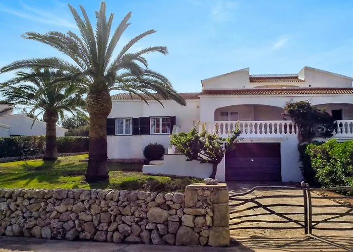 Bini Estrella Es Canutells