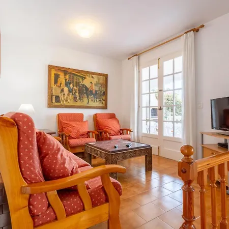 Bini Estrella Es Canutells