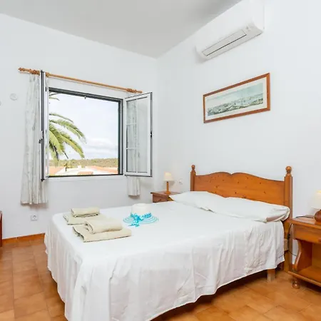 Bini Estrella Villa Es Canutells