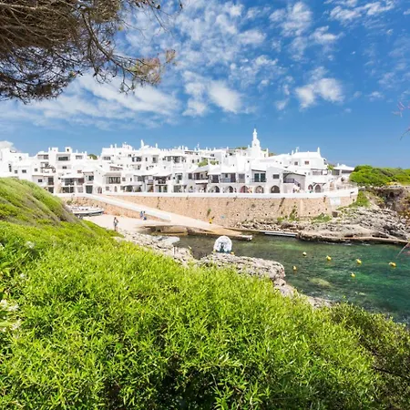 Bini Estrella Villa *